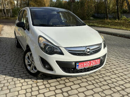 Білий Опель Корса, об'ємом двигуна 1.4 л та пробігом 130 тис. км за 8400 $, фото 1 на Automoto.ua