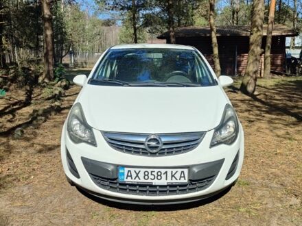 Білий Опель Корса, об'ємом двигуна 1.23 л та пробігом 250 тис. км за 4700 $, фото 1 на Automoto.ua