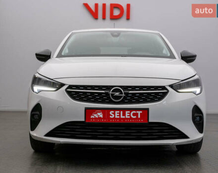 Белый Опель Корса, объемом двигателя 1.2 л и пробегом 96 тыс. км за 17489 $, фото 1 на Automoto.ua