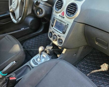 Бежевый Опель Корса, объемом двигателя 1.2 л и пробегом 320 тыс. км за 3200 $, фото 17 на Automoto.ua