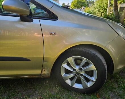 Бежевый Опель Корса, объемом двигателя 1.2 л и пробегом 320 тыс. км за 3200 $, фото 6 на Automoto.ua