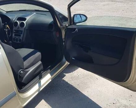 Бежевый Опель Корса, объемом двигателя 1 л и пробегом 200 тыс. км за 3700 $, фото 6 на Automoto.ua