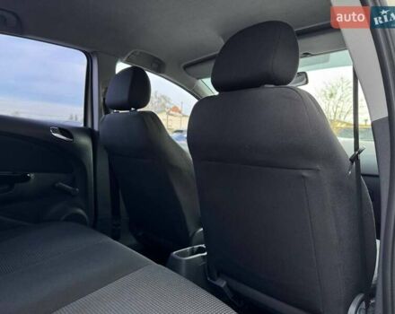 Бежевый Опель Корса, объемом двигателя 1.23 л и пробегом 142 тыс. км за 5300 $, фото 31 на Automoto.ua