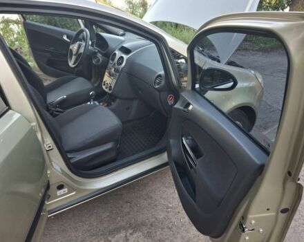 Бежевый Опель Корса, объемом двигателя 1.2 л и пробегом 141 тыс. км за 5353 $, фото 12 на Automoto.ua