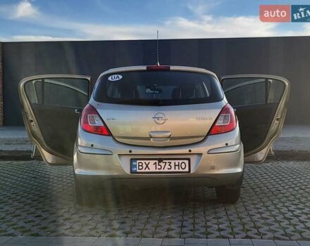 Бежевий Опель Корса, об'ємом двигуна 1.2 л та пробігом 155 тис. км за 5000 $, фото 3 на Automoto.ua