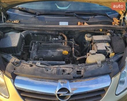 Бежевий Опель Корса, об'ємом двигуна 1.2 л та пробігом 155 тис. км за 5000 $, фото 13 на Automoto.ua