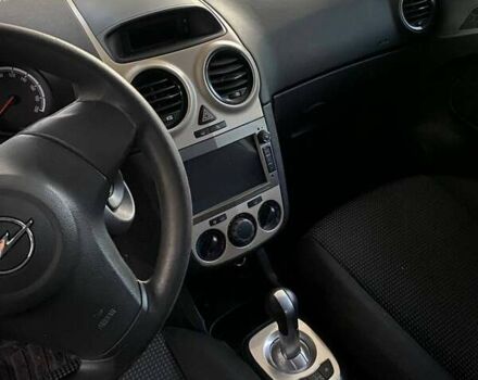 Бежевый Опель Корса, объемом двигателя 1.23 л и пробегом 180 тыс. км за 4600 $, фото 2 на Automoto.ua