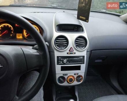 Бежевый Опель Корса, объемом двигателя 1.23 л и пробегом 140 тыс. км за 3000 $, фото 8 на Automoto.ua