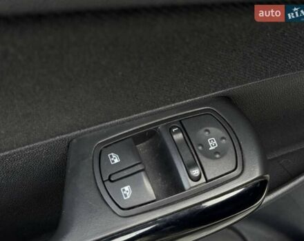 Бежевый Опель Корса, объемом двигателя 1.23 л и пробегом 142 тыс. км за 5300 $, фото 10 на Automoto.ua