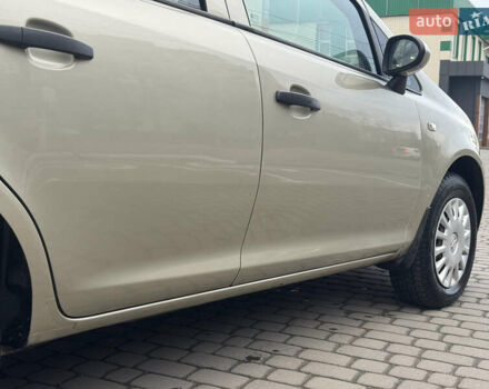 Бежевый Опель Корса, объемом двигателя 1.23 л и пробегом 155 тыс. км за 4700 $, фото 13 на Automoto.ua