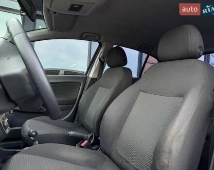 Бежевый Опель Корса, объемом двигателя 1.23 л и пробегом 142 тыс. км за 5300 $, фото 11 на Automoto.ua