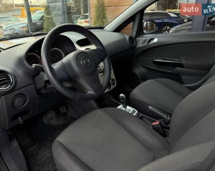 Бежевый Опель Корса, объемом двигателя 1.23 л и пробегом 142 тыс. км за 5300 $, фото 12 на Automoto.ua