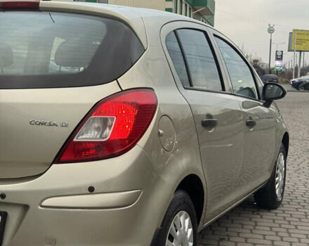Бежевый Опель Корса, объемом двигателя 1.23 л и пробегом 155 тыс. км за 4700 $, фото 7 на Automoto.ua