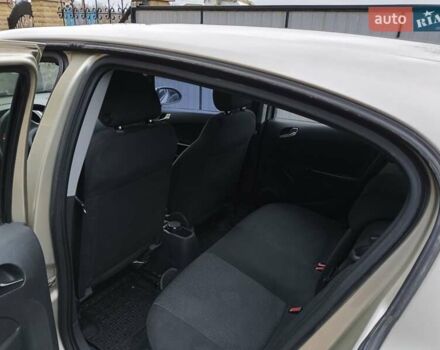 Бежевый Опель Корса, объемом двигателя 1.23 л и пробегом 140 тыс. км за 3000 $, фото 6 на Automoto.ua