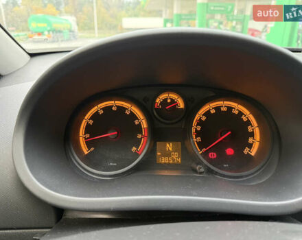 Бежевый Опель Корса, объемом двигателя 1.23 л и пробегом 139 тыс. км за 4200 $, фото 5 на Automoto.ua