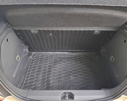 Бежевый Опель Корса, объемом двигателя 1.2 л и пробегом 141 тыс. км за 5353 $, фото 17 на Automoto.ua