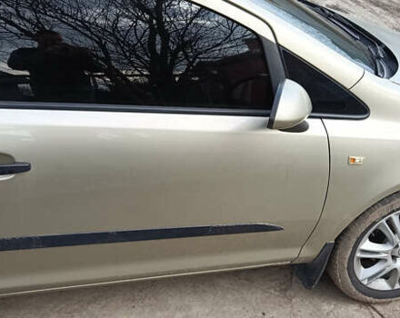 Бежевый Опель Корса, объемом двигателя 1.23 л и пробегом 139 тыс. км за 4200 $, фото 1 на Automoto.ua