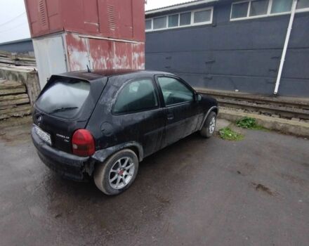 Черный Опель Корса, объемом двигателя 1 л и пробегом 1000 тыс. км за 1100 $, фото 10 на Automoto.ua