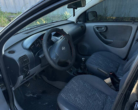 Чорний Опель Корса, об'ємом двигуна 1.69 л та пробігом 300 тис. км за 2900 $, фото 5 на Automoto.ua