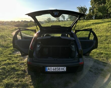 Черный Опель Корса, объемом двигателя 1.7 л и пробегом 340 тыс. км за 3000 $, фото 17 на Automoto.ua