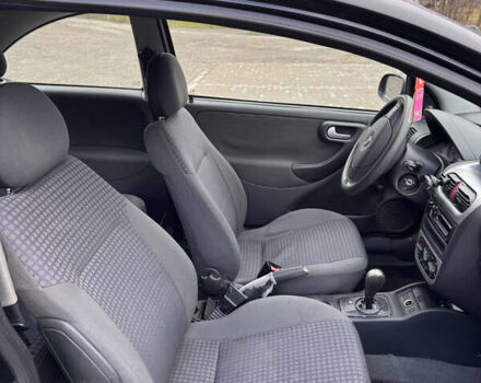 Чорний Опель Корса, об'ємом двигуна 1.2 л та пробігом 134 тис. км за 4000 $, фото 9 на Automoto.ua