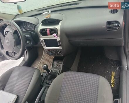 Чорний Опель Корса, об'ємом двигуна 1.2 л та пробігом 176 тис. км за 1200 $, фото 7 на Automoto.ua