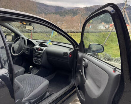 Чорний Опель Корса, об'ємом двигуна 1.2 л та пробігом 134 тис. км за 4000 $, фото 8 на Automoto.ua