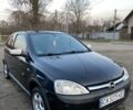 Черный Опель Корса, объемом двигателя 1 л и пробегом 260 тыс. км за 2500 $, фото 1 на Automoto.ua