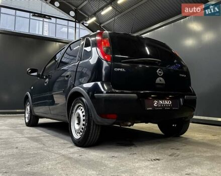 Черный Опель Корса, объемом двигателя 0 л и пробегом 127 тыс. км за 3600 $, фото 9 на Automoto.ua