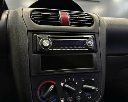 Черный Опель Корса, объемом двигателя 0 л и пробегом 127 тыс. км за 3600 $, фото 26 на Automoto.ua