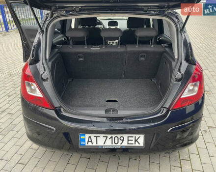 Черный Опель Корса, объемом двигателя 1.2 л и пробегом 210 тыс. км за 3200 $, фото 23 на Automoto.ua