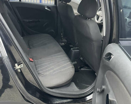 Черный Опель Корса, объемом двигателя 1.2 л и пробегом 210 тыс. км за 3200 $, фото 18 на Automoto.ua