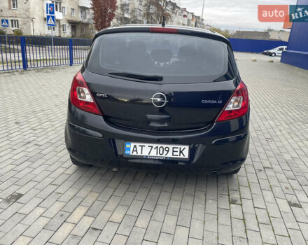 Черный Опель Корса, объемом двигателя 1.2 л и пробегом 210 тыс. км за 3200 $, фото 7 на Automoto.ua