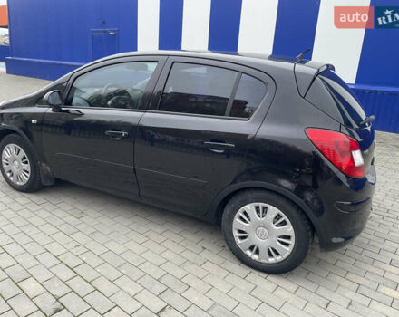 Черный Опель Корса, объемом двигателя 1.2 л и пробегом 210 тыс. км за 3200 $, фото 10 на Automoto.ua