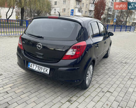 Черный Опель Корса, объемом двигателя 1.2 л и пробегом 210 тыс. км за 3200 $, фото 6 на Automoto.ua
