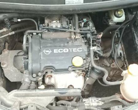 Чорний Опель Корса, об'ємом двигуна 1 л та пробігом 160 тис. км за 2500 $, фото 16 на Automoto.ua