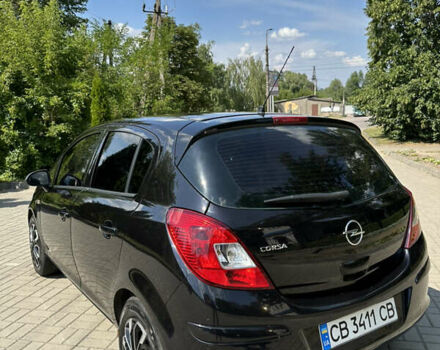 Черный Опель Корса, объемом двигателя 1.2 л и пробегом 139 тыс. км за 3999 $, фото 2 на Automoto.ua