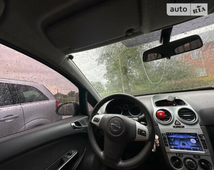 Черный Опель Корса, объемом двигателя 1.2 л и пробегом 139 тыс. км за 3999 $, фото 6 на Automoto.ua