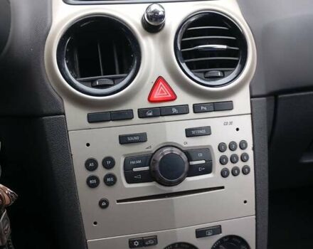 Опель Корса 2008 в Кегичевке на Automoto.ua Черный Опель Корса, объемом двигателя 1.23 л и пробегом 285 тыс. км за 3700 $, фото 4 на Automoto.ua