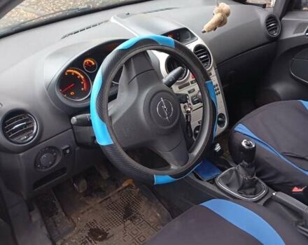 Опель Корса 2008 в Кегичевке на Automoto.ua Черный Опель Корса, объемом двигателя 1.23 л и пробегом 285 тыс. км за 3700 $, фото 3 на Automoto.ua