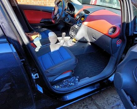 Черный Опель Корса, объемом двигателя 1.2 л и пробегом 217 тыс. км за 4200 $, фото 5 на Automoto.ua