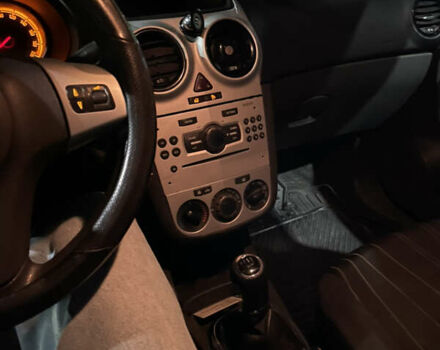 Чорний Опель Корса, об'ємом двигуна 1.23 л та пробігом 160 тис. км за 3500 $, фото 13 на Automoto.ua