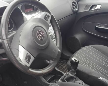 Чорний Опель Корса, об'ємом двигуна 0 л та пробігом 240 тис. км за 4000 $, фото 3 на Automoto.ua