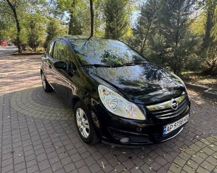 Черный Опель Корса, объемом двигателя 1.25 л и пробегом 195 тыс. км за 4200 $, фото 3 на Automoto.ua
