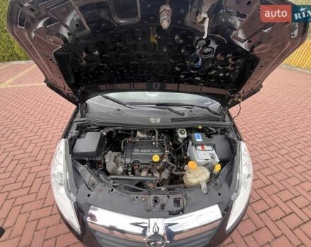 Черный Опель Корса, объемом двигателя 1 л и пробегом 204 тыс. км за 4300 $, фото 2 на Automoto.ua