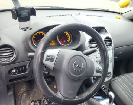 Черный Опель Корса, объемом двигателя 1.2 л и пробегом 276 тыс. км за 4100 $, фото 5 на Automoto.ua