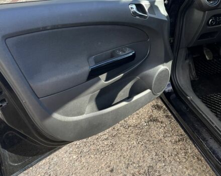 Черный Опель Корса, объемом двигателя 1.2 л и пробегом 344 тыс. км за 3399 $, фото 7 на Automoto.ua