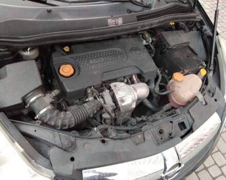 Черный Опель Корса, объемом двигателя 1.3 л и пробегом 343 тыс. км за 2700 $, фото 4 на Automoto.ua