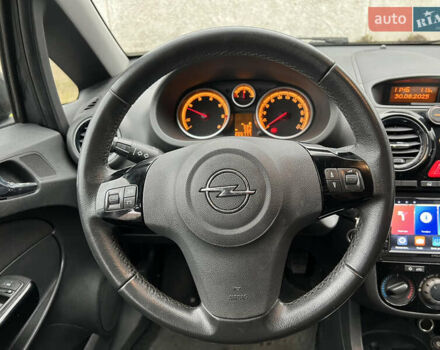 Чорний Опель Корса, об'ємом двигуна 1.25 л та пробігом 205 тис. км за 5399 $, фото 13 на Automoto.ua