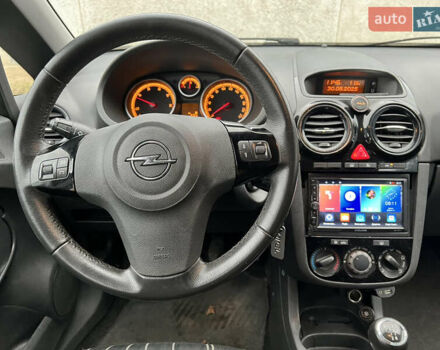 Чорний Опель Корса, об'ємом двигуна 1.25 л та пробігом 205 тис. км за 5399 $, фото 12 на Automoto.ua